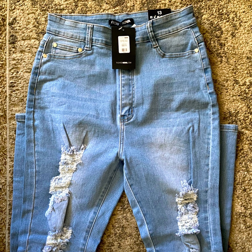 NWT🌟 Fashion Nova Fantasea Nights High Rise Jeans